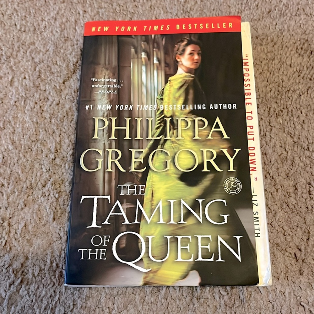 The Taming of the Queen paperback book. Pre-owned, good condition